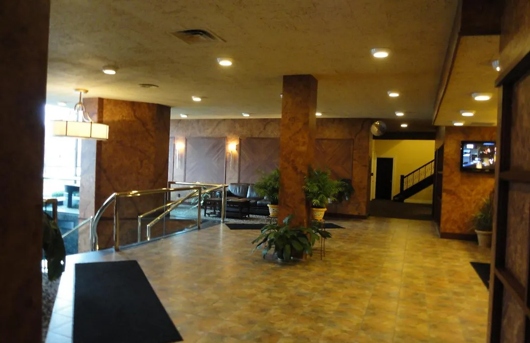 Lenox Hotel And Suites-1