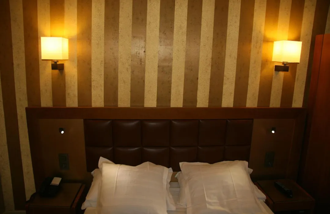 Hotel Bellevue Saint-Lazare-1