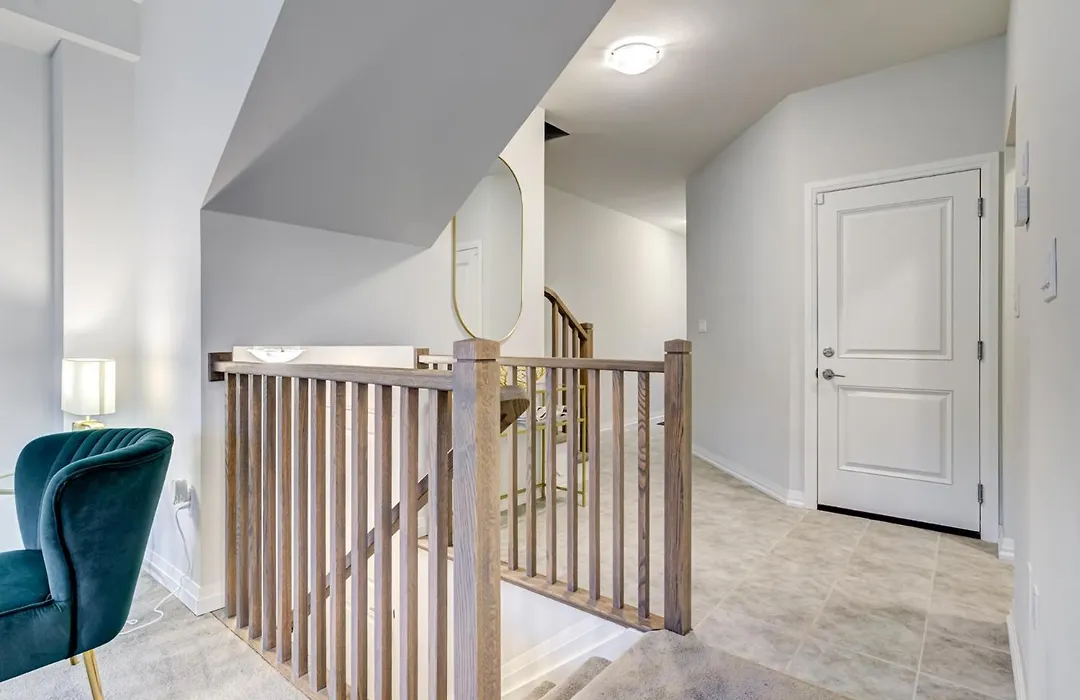 Niagara Falls Luxury Living - 8 Guest House-1
