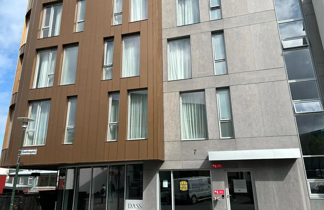Midtown Reykjavik By Heimaleiga-1