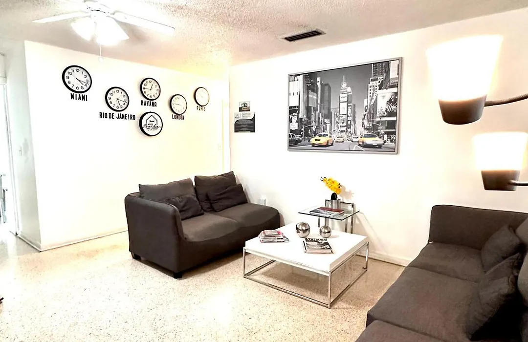 Miami House-1