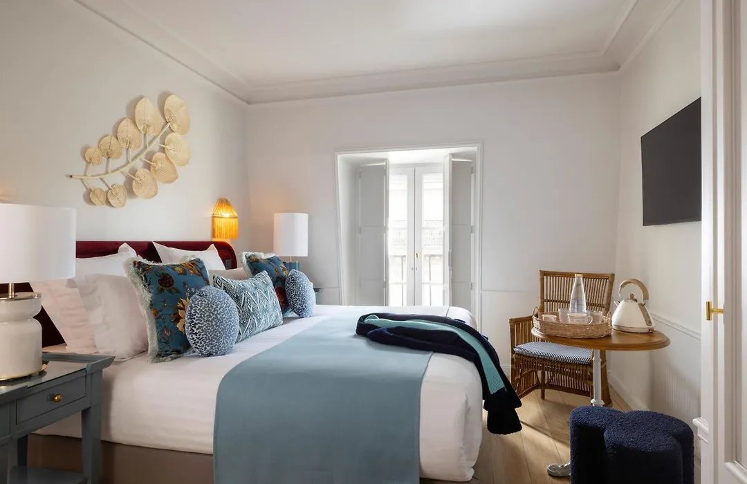 Hotel Le Lavoisier & Spa-1