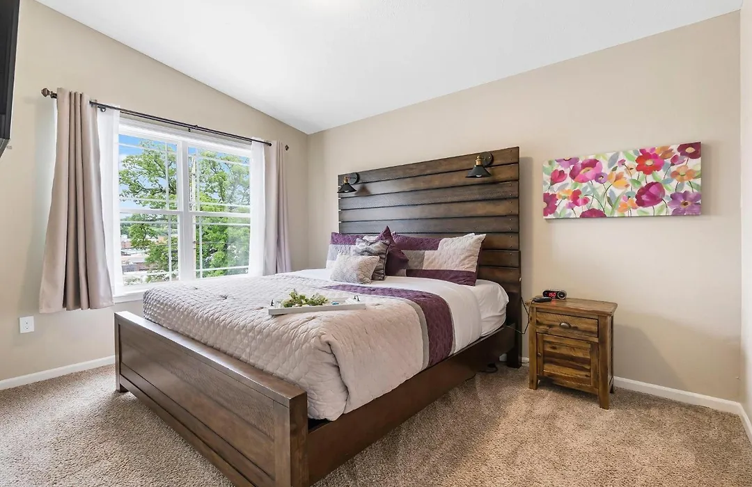 Third Street Retreat-1