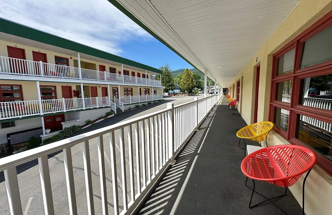 O'Sullivan'S Motel-1