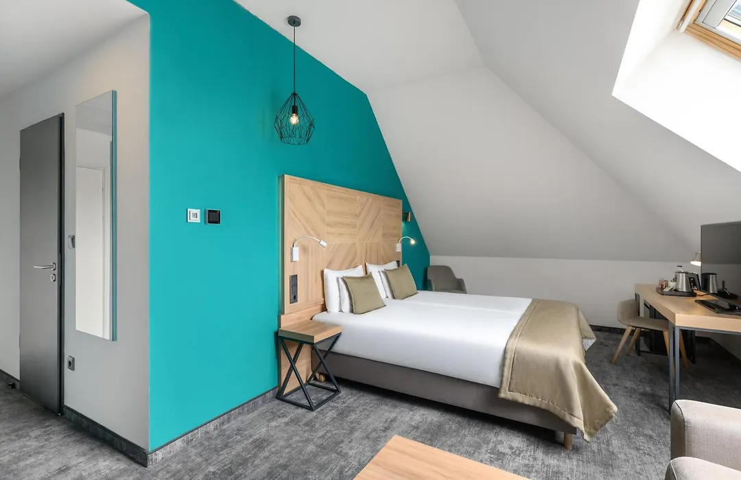 T62 Hotel-1