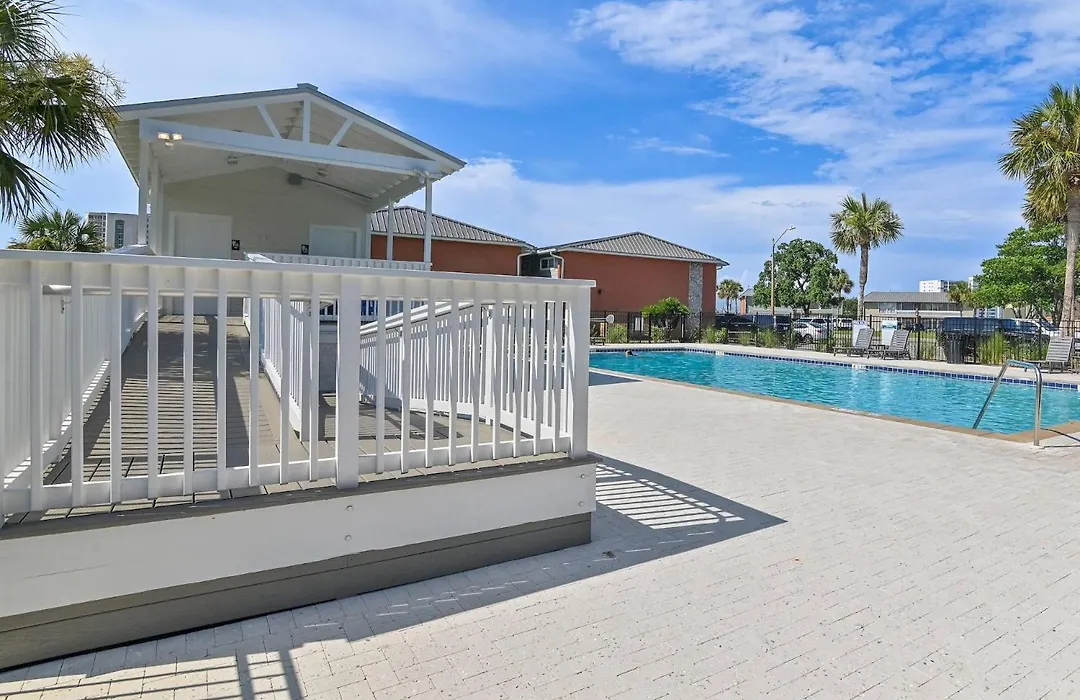Gulf Terrace 244 - Cast Away-1
