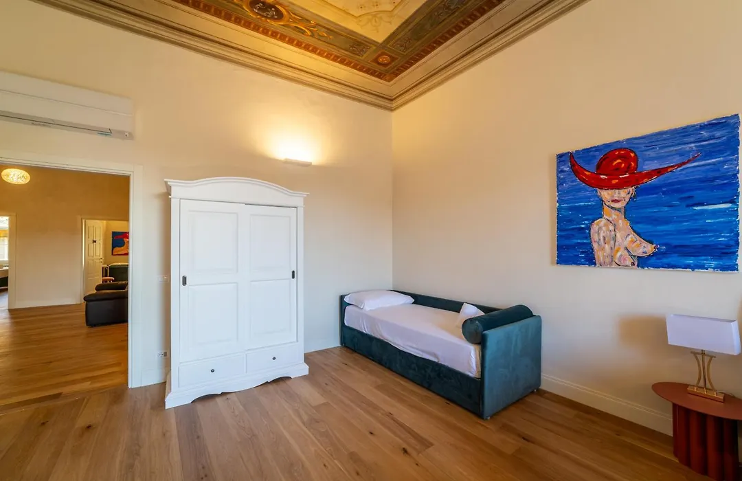 Residenza D'Epoca Palazzo Salviati Quaratesi-1