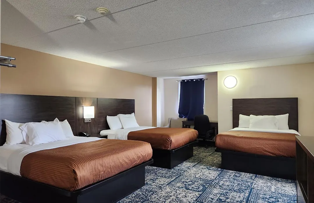 Falls Lodge & Suites-1