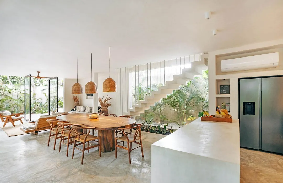 Casa Areca, Awarded Architectural Villa Located In A Secured Gated Community, With Concierge Services-1