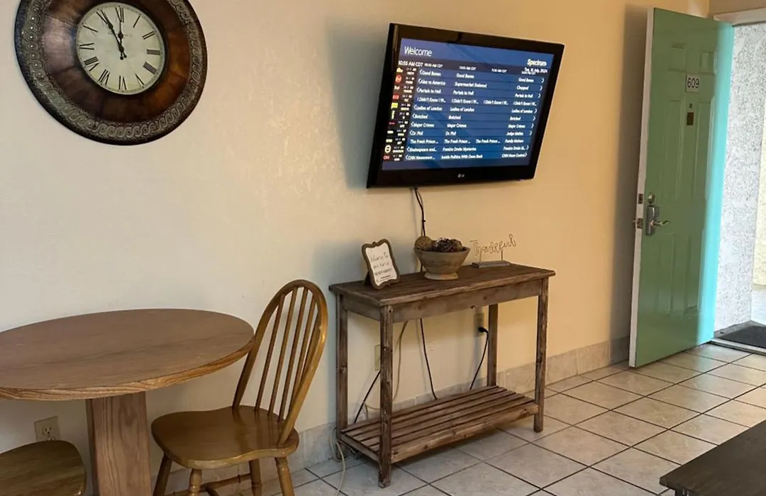 River Place Condos 609 1Bd, 2 Bath-1