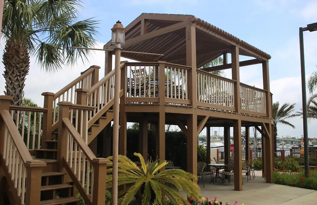 Bayfront Inn-1