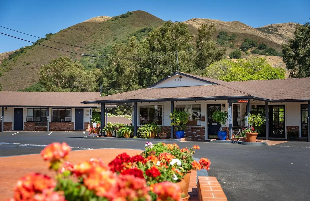 Peach Tree Inn-1
