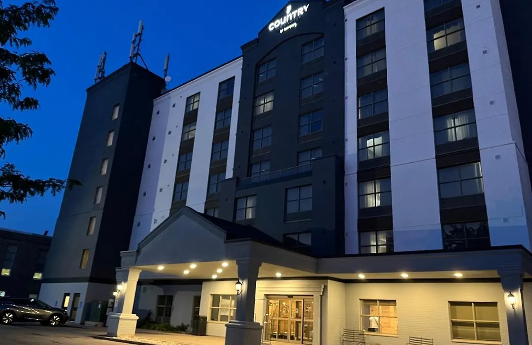 Country Inn & Suites By Radisson, Niagara Falls, On-1
