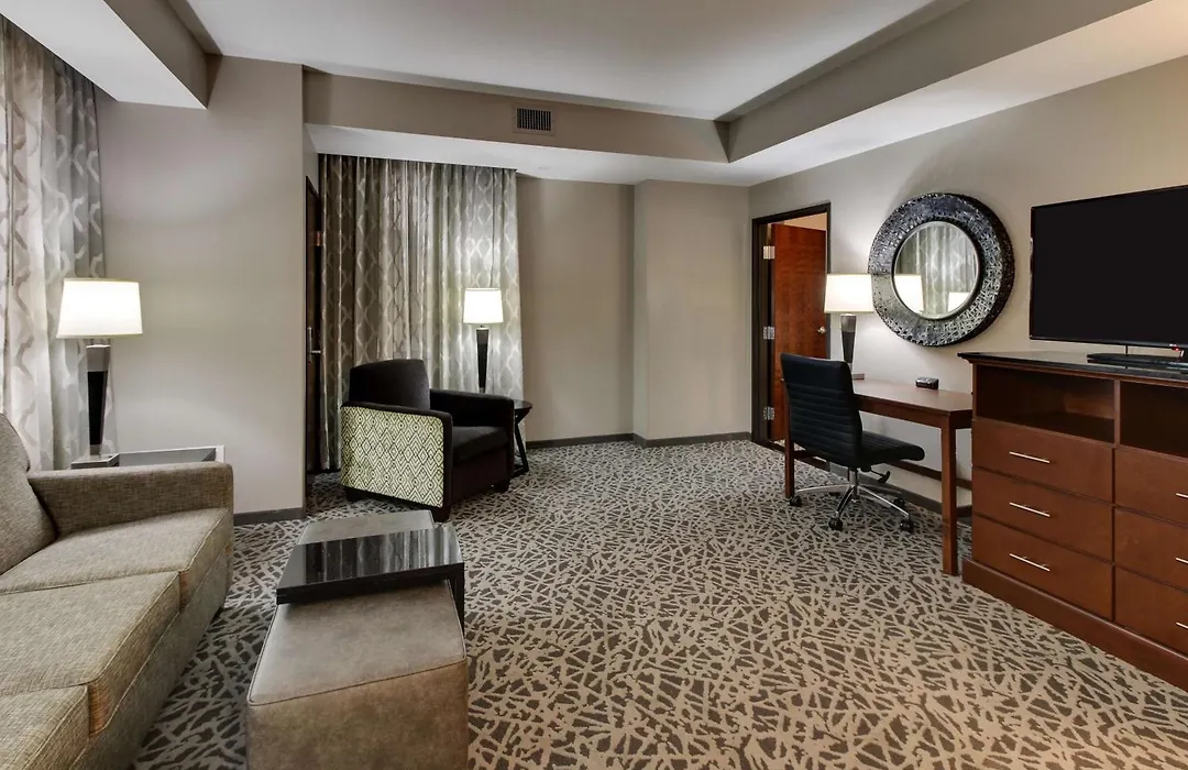 Drury Plaza Hotel Milwaukee Downtown-1