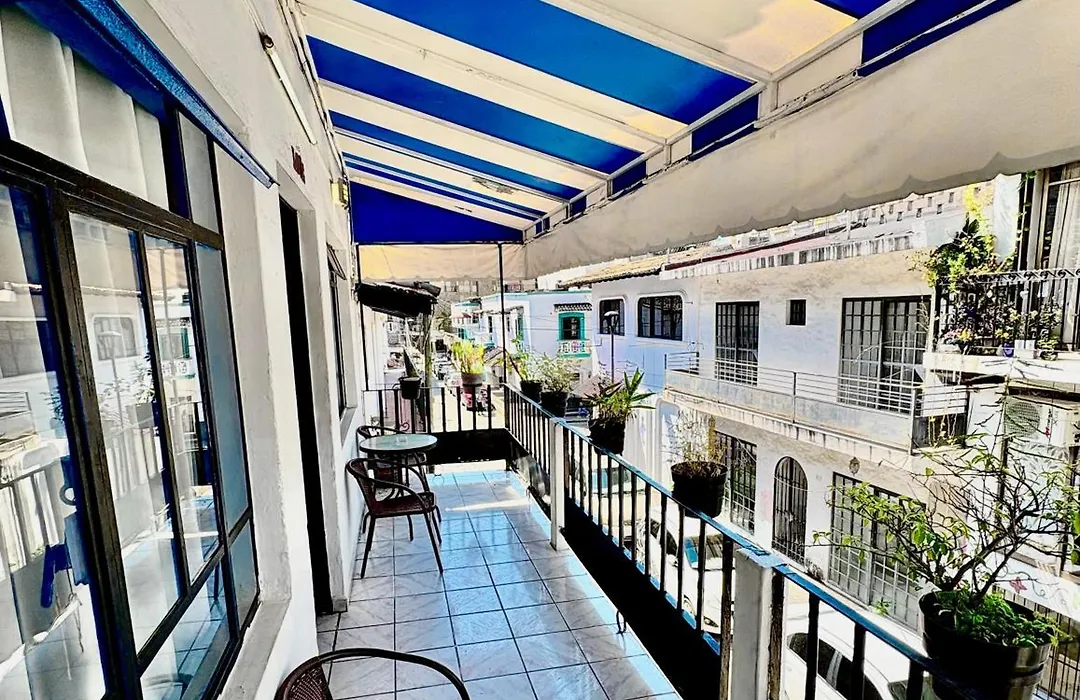 Casa Frida Gaylodging-1