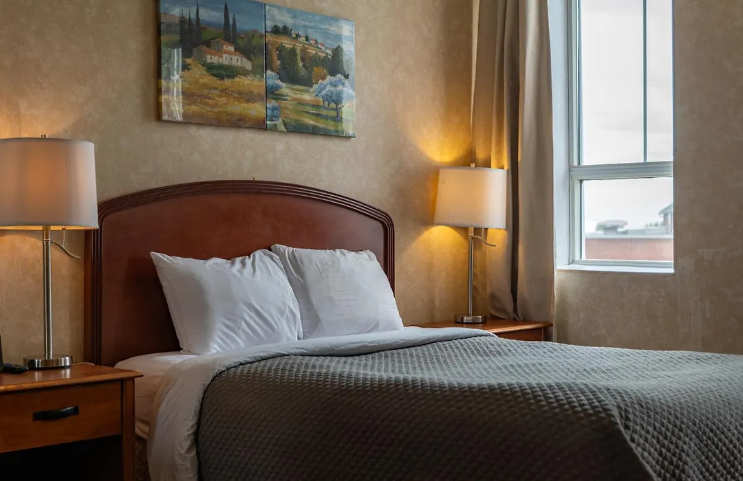 Royal Inn & Suites-1