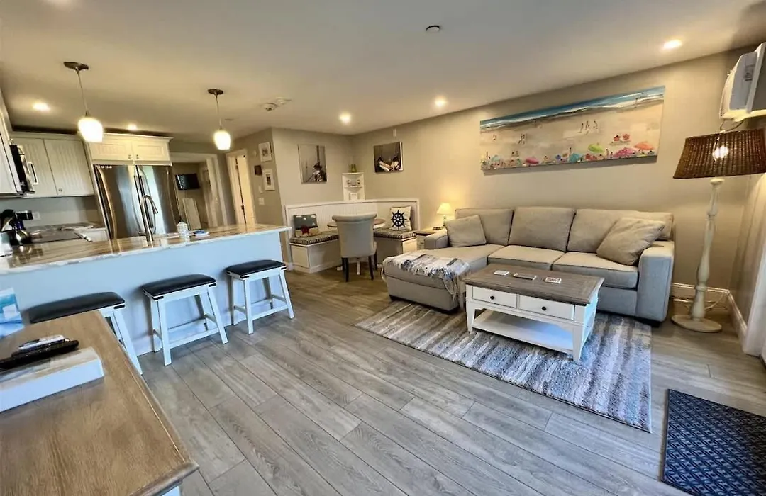 Updated Ocean Towers Condo In Ogunquit-1