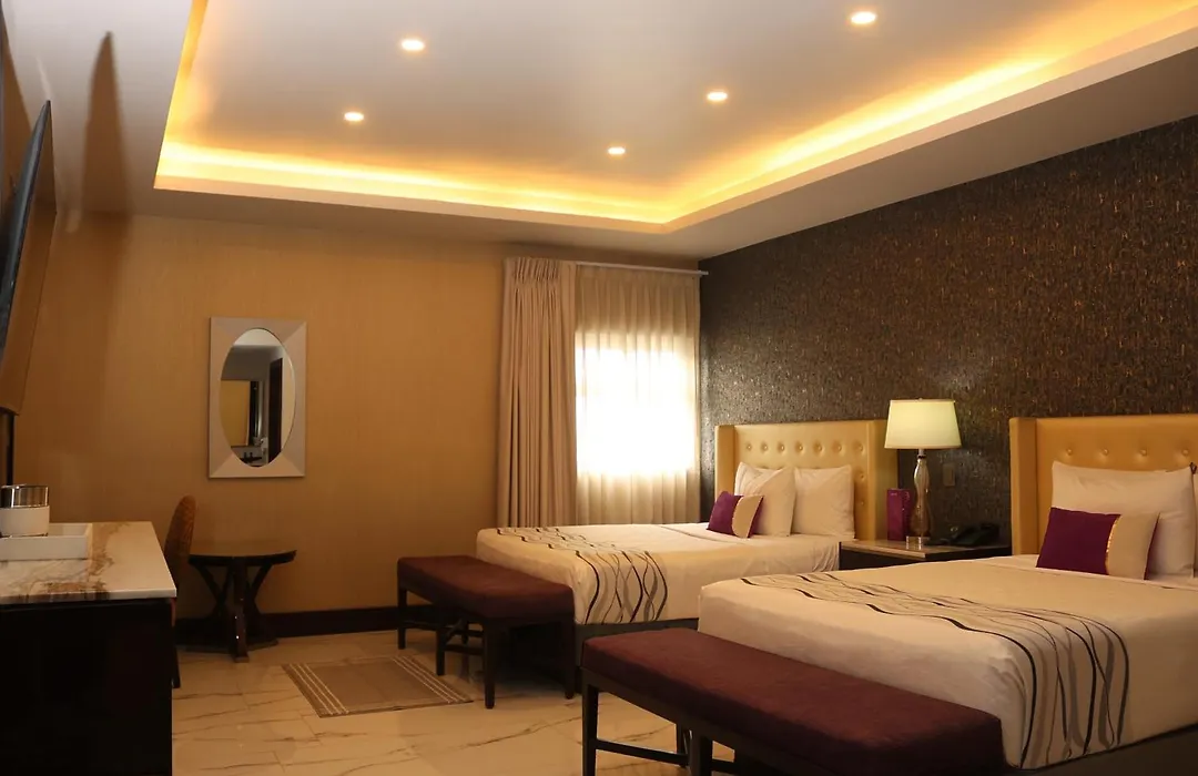 Hotel West Plaza-1