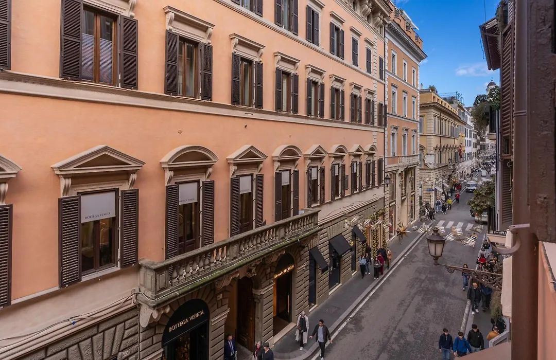 Townhouse Condotti 29-1