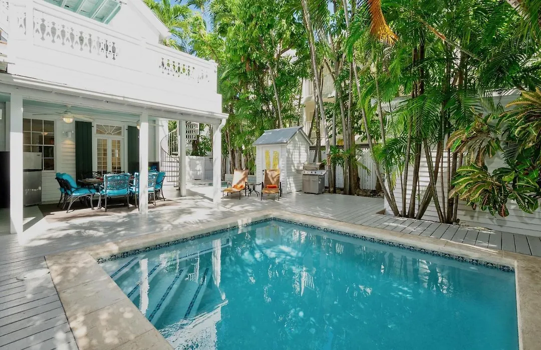 Casa Victoria By Last Key Realty-1