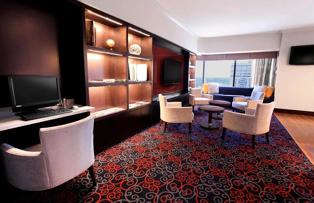 Delta Hotels By Marriott London Armouries-1