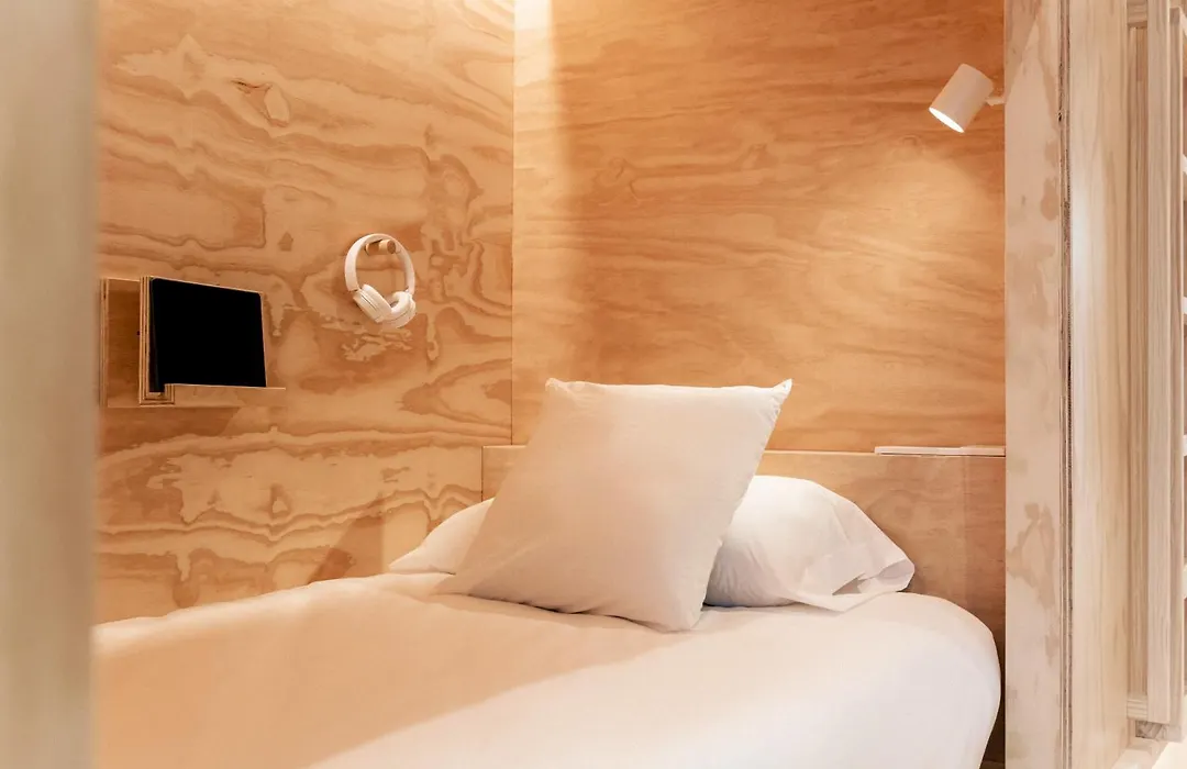 Colo Colo Hostel Valencia - Single Private Beds-1