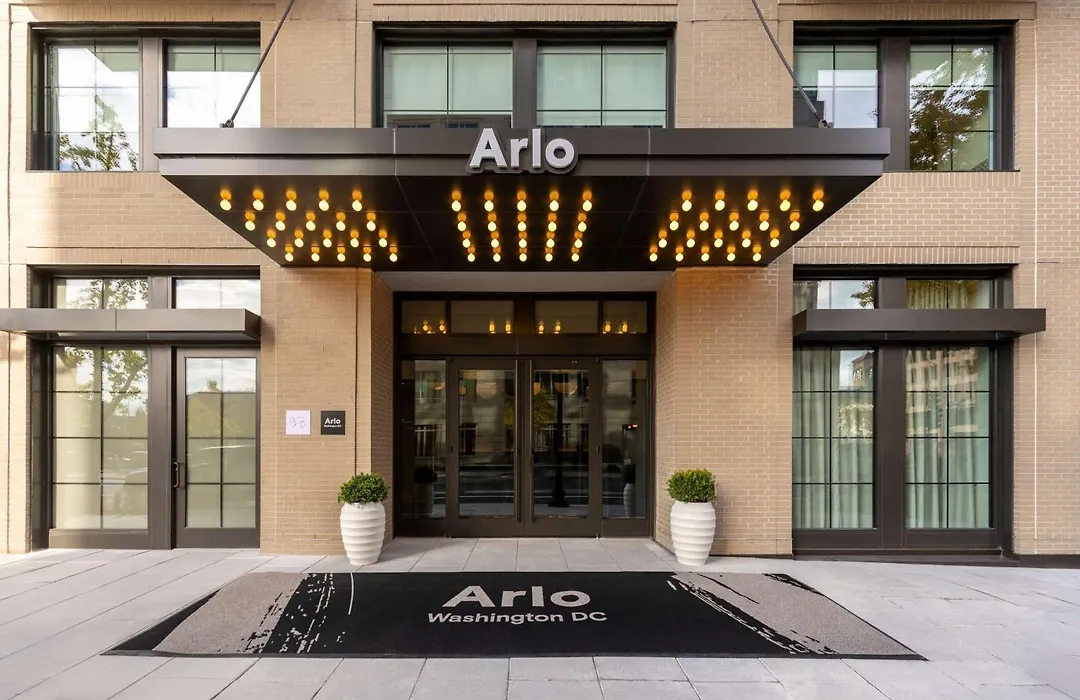 Arlo Washington Dc-1