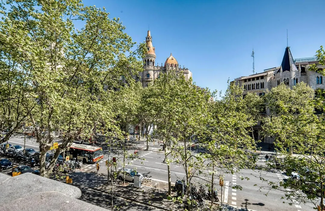 Blueground Paseo De Gracia Furnished Bcn-95-1