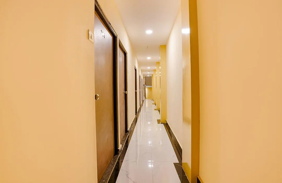 Fabexpress Kurla Inn - Nr Bkc-1