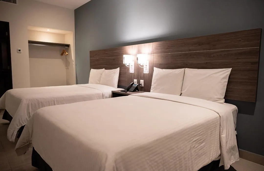 Hotel Centria-1