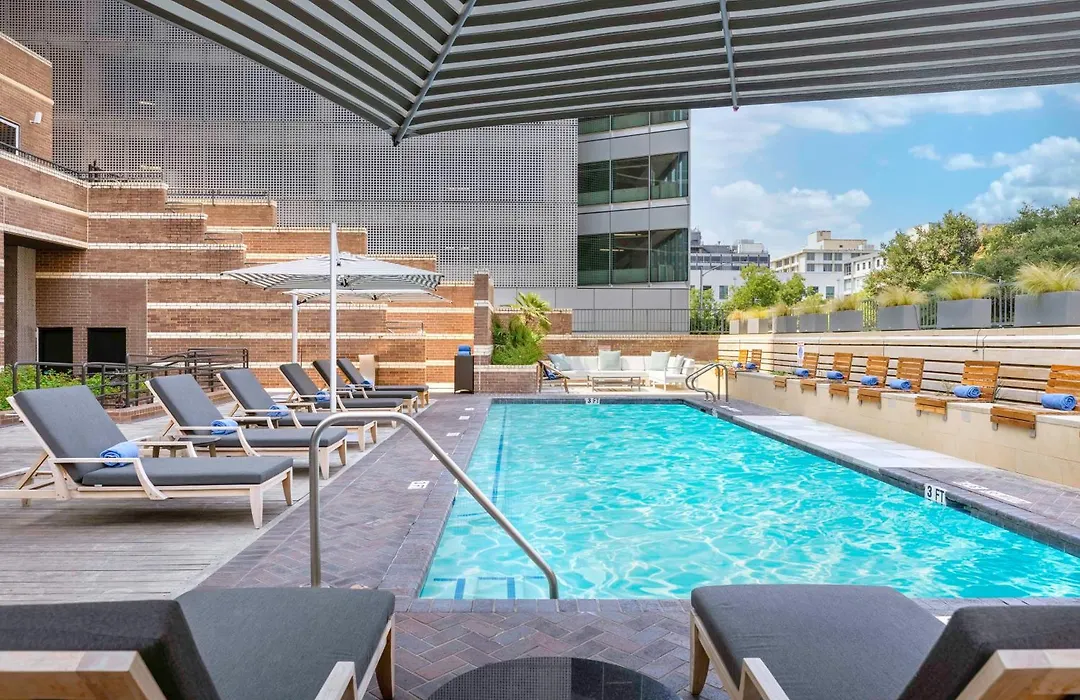 Doubletree Suites By Hilton Austin Downtown Capitol-1