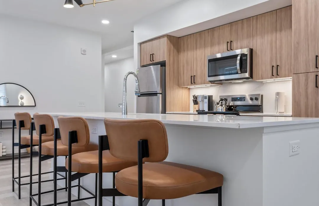 The Continental, Powered By Placemakr - Downtown - Market Square-1