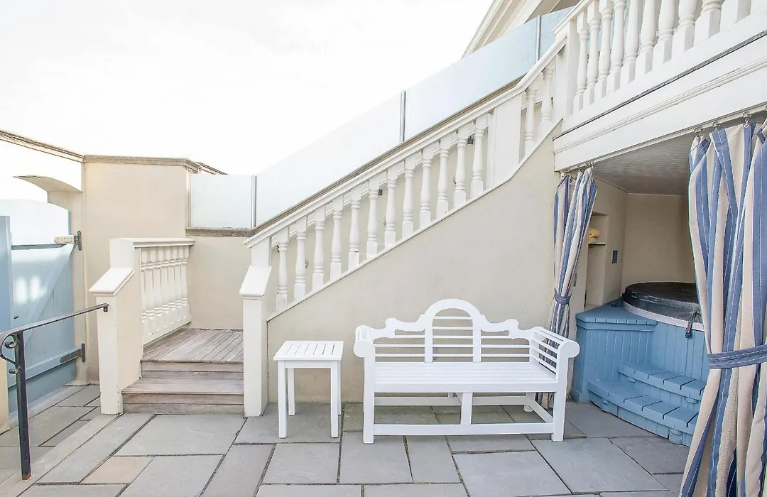 The Chanler At Cliff Walk-1