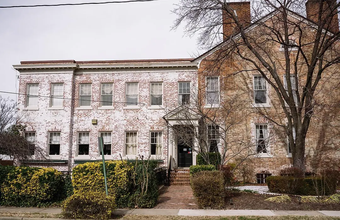 Ironclad Inn And Bourbon Room-1