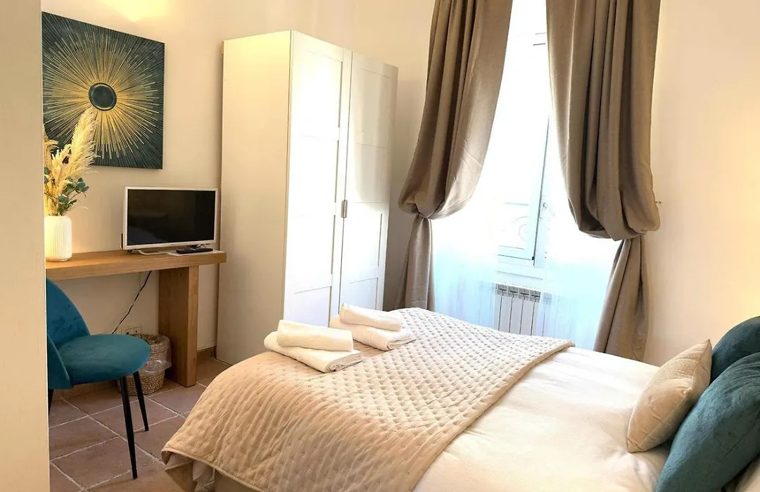 Aenea'S B&B-1