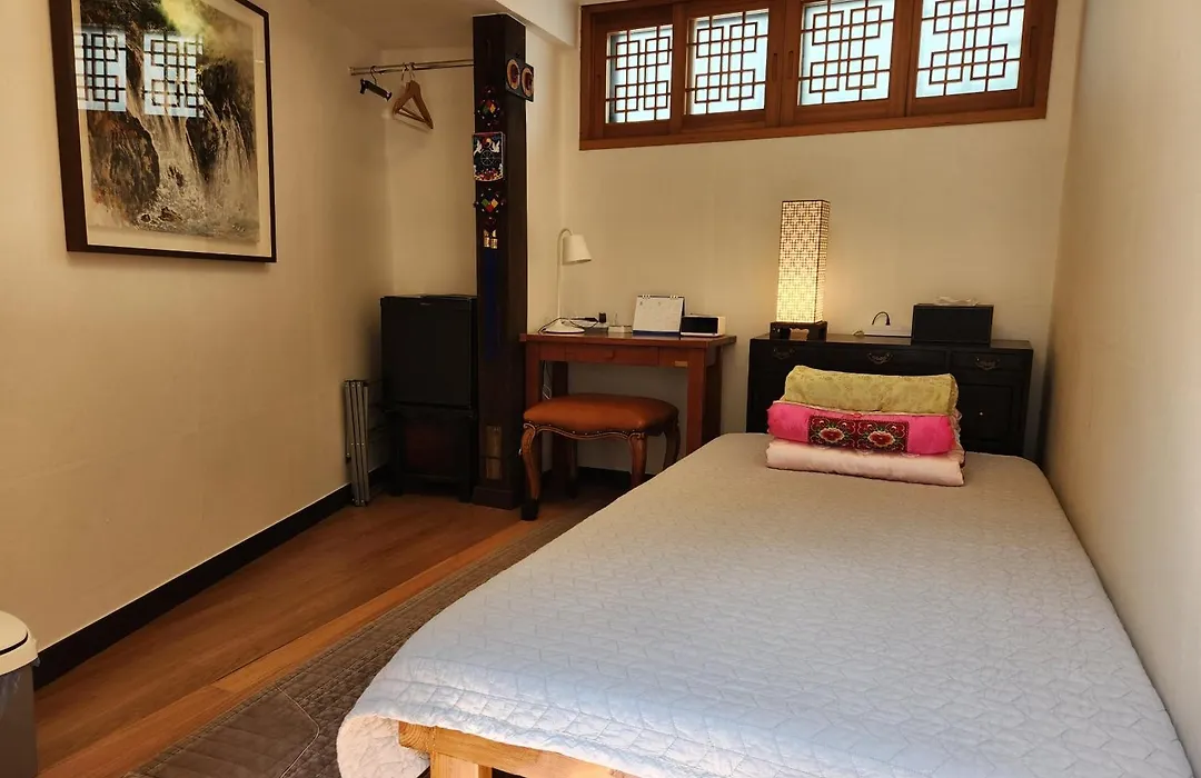 Seochon Guesthouse-1