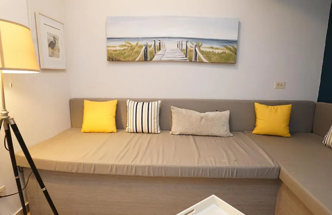 La Placita Suites Hotel-Suite 203-1