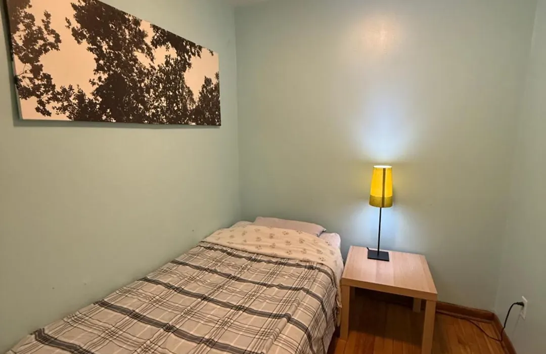 Ottawa Backpackers Inn-1