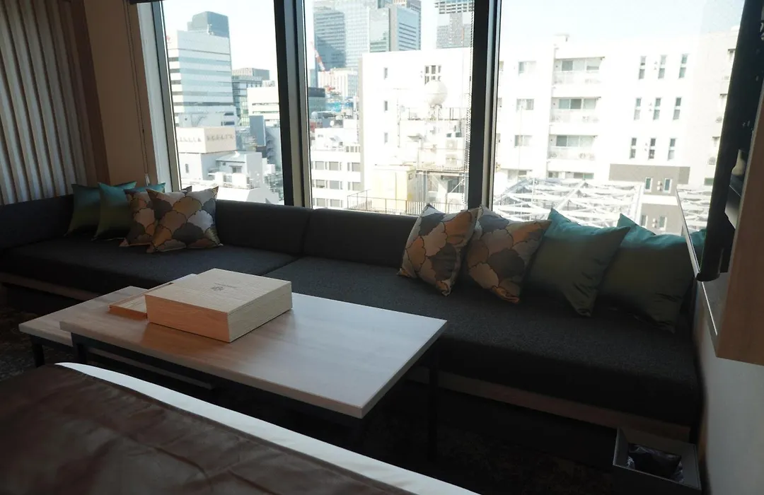 Grand Monday Ginza-1