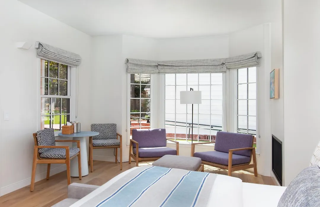 Carmel Beach Hotel-1