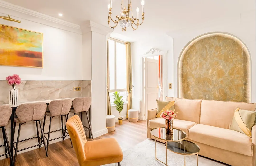 Merveil - Luxury Suite - Louvre - Rousseau-1