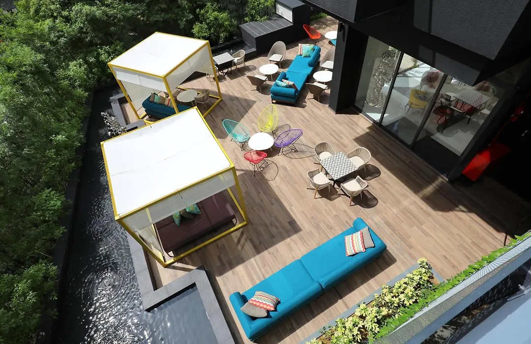 Oakwood Studios Singapore-1