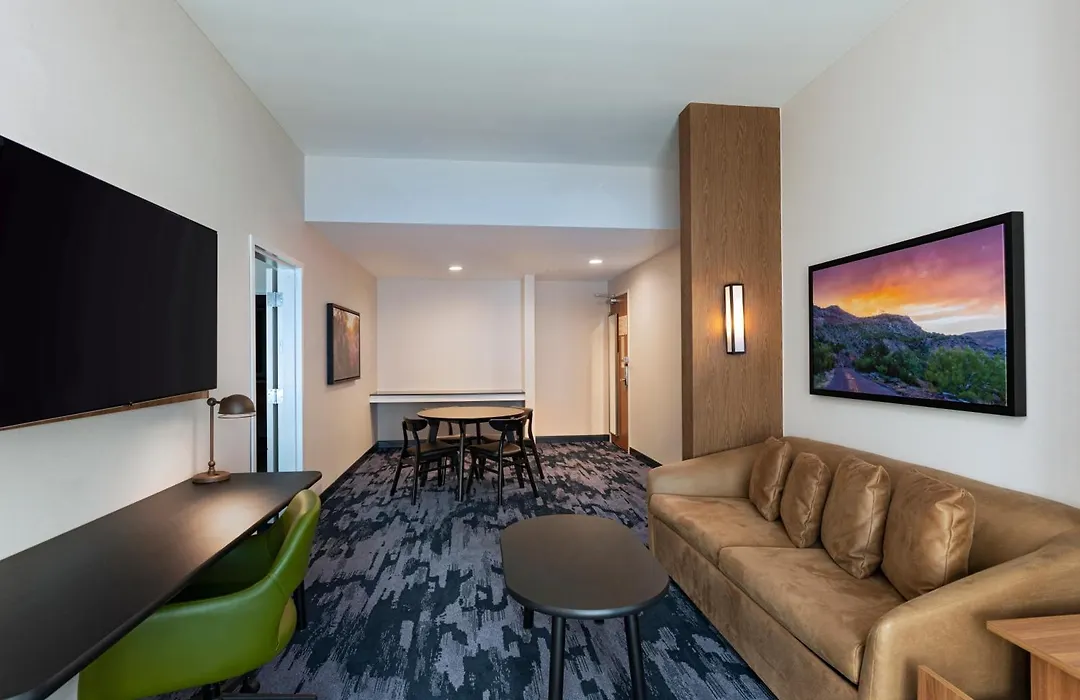 Fairfield Inn & Suites Austin Downtown-1
