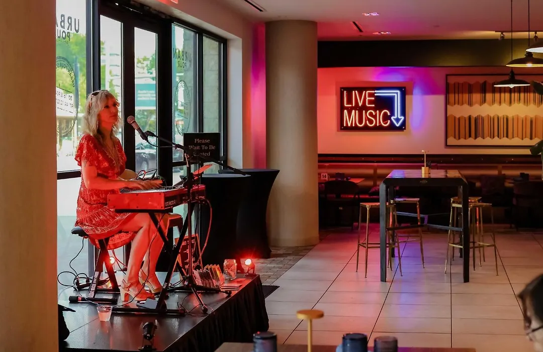 Hotel Indigo Austin Downtown - University By Ihg-1