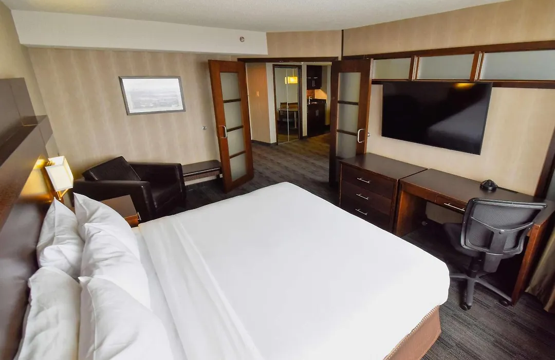 Radisson Hotel Winnipeg Downtown-1