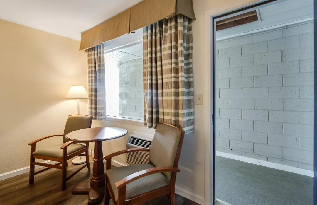 Oceanus Motel - Rehoboth Beach-1