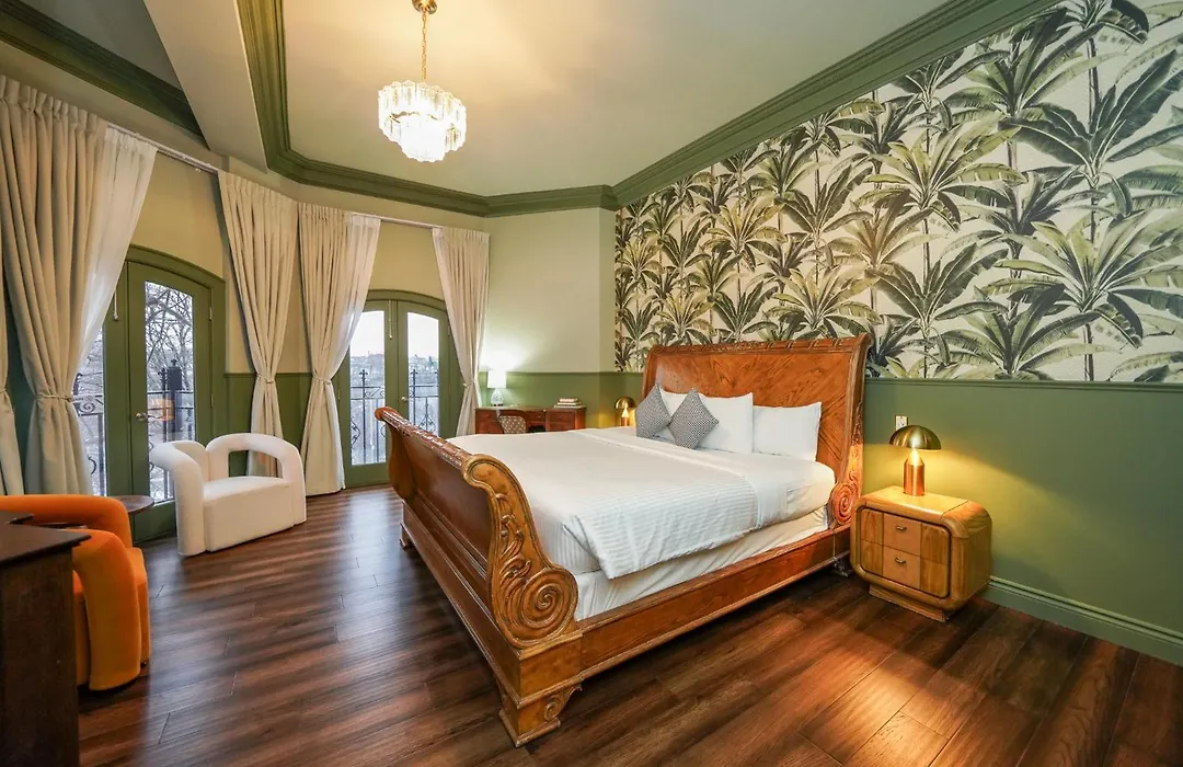 Niagara Grandview Boutique Hotel-1