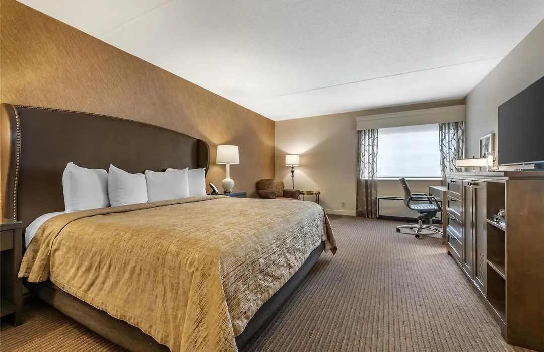 Best Western Plus The Normandy Inn & Suites-1