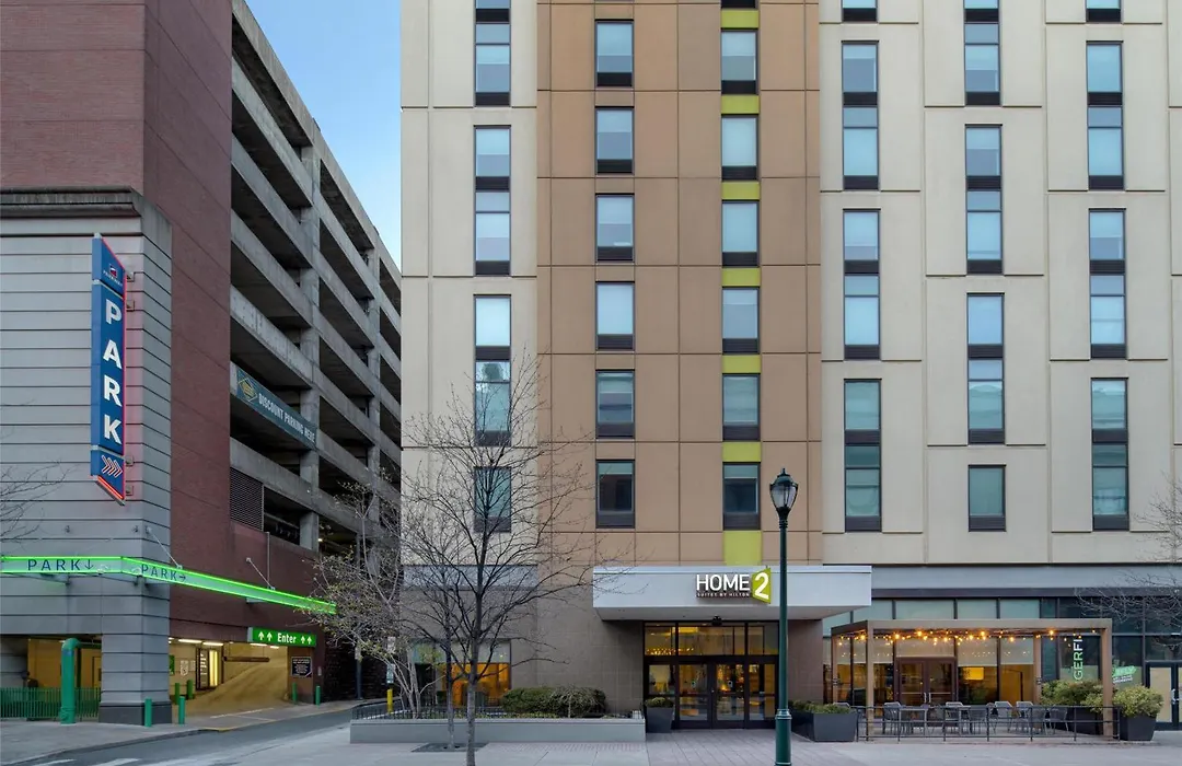 Home2 Suites By Hilton Philadelphia Convention Center-1