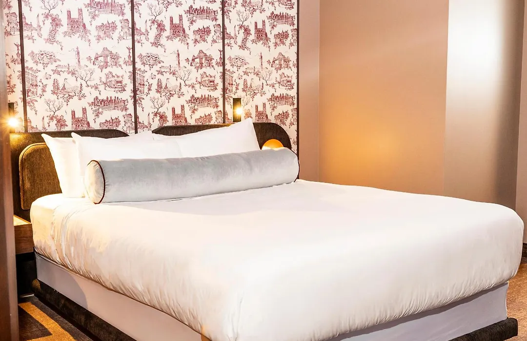 Hotel Saint-Sulpice-1